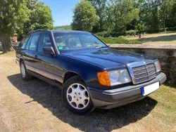 Blau Gebraucht 1989 Mercedes 200 Kombi | 5.250 €