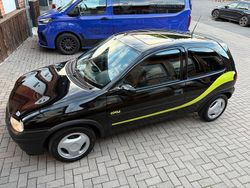 Schwarz Gebraucht 1996 Opel Corsa Kleinwagen | 4.500 €