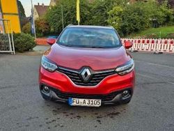 Rot Gebraucht 2015 Renault Kadjar Life SUV | 7.200 € (Superpreis)