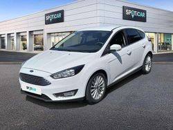 Frost weiß Gebraucht 2018 Ford Focus Titanium Limousine | 9.990 € (Fairer Preis)