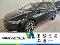Schwarz Gebraucht 2023 VW Golf VIII Move Limousine | 26.850 € (Fairer Preis)