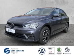 Grau Gebraucht 2025 VW Polo Life Limousine | 24.490 € (Fairer Preis)