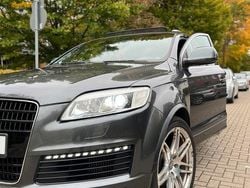 Grau Gebraucht 2008 Audi Q7 SUV | 11.999 € (Fairer Preis)