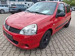 Rot Gebraucht 2011 Renault Clio II Campus | 1.490 € (Superpreis)