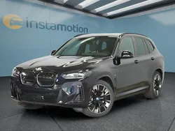 Schwarz Gebraucht 2023 BMW iX3 SUV | 49.949 € (Fairer Preis)