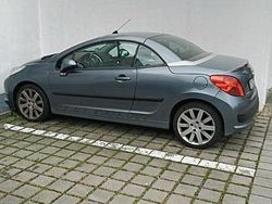 Grau Gebraucht 2007 Peugeot 207 CC Cabrio | 1.200 € (Fairer Preis)