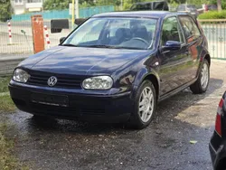 Blau Gebraucht 1998 VW Golf IV Kleinwagen | 800 € (Guter Preis)