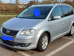 Silber Gebraucht 2009 VW Touran Trendline Van / Kleinbus | 4.099 € (Fairer Preis)