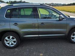 Grau Gebraucht 2014 VW Tiguan Sportline SUV | 9.999 € (Guter Preis)
