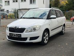 Schwarz Gebraucht 2010 Skoda Fabia Ambiente Kleinwagen | 2.450 € (Fairer Preis)