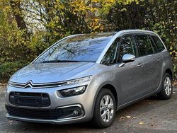 Grau Gebraucht 2017 Citroën Grand C4 Picasso PureTech Van / Kleinbus | 9.900 € (Fairer Preis)