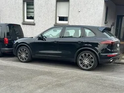 Schwarz Gebraucht 2015 Porsche Cayenne SUV | 29.500 € (Guter Preis)