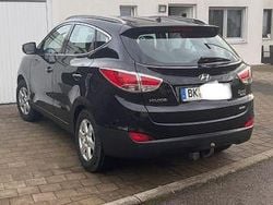 Schwarz Gebraucht 2011 Hyundai ix35 Premium SUV | 6.900 € (Fairer Preis)