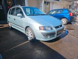 Grün Gebraucht 2004 Mitsubishi Space Star Van / Kleinbus | 2.390 € (Teuer)