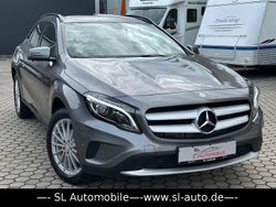 Grau Gebraucht 2014 Mercedes GLA200 SUV | 17.390 € (Fairer Preis)