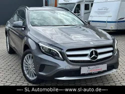 Grau Gebraucht 2014 Mercedes GLA200 SUV | 17.690 € (Fairer Preis)
