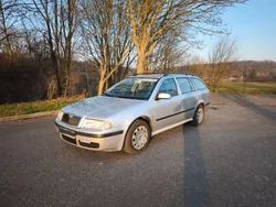 Silber Gebraucht 2005 Skoda Octavia Tour Kombi | 1.950 € (Etwas zu teuer)