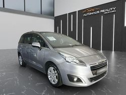 Silber Gebraucht 2016 Peugeot 5008 Allure Van / Kleinbus | 8.750 € (Fairer Preis)