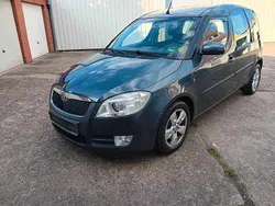 Grau Gebraucht 2007 Skoda Roomster Kombi | 3.650 € (Fairer Preis)