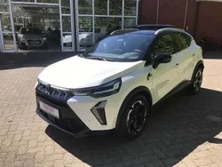 Himalayaweiß / onyxschwarz Gebraucht 2025 Mitsubishi ASX Edition SUV | 29.990 € (Etwas zu teuer)