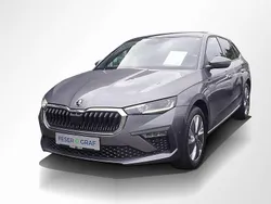 Graphitegrau metallic Gebraucht 2024 Skoda Scala Selection Kleinwagen | 22.208 € (Guter Preis)