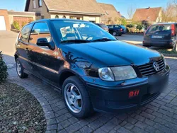 Schwarz Gebraucht 2000 VW Polo Kleinwagen | 850 € (Fairer Preis)