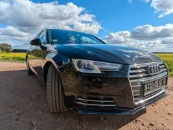Schwarz Gebraucht 2017 Audi A4 S-Line Kombi | 16.999 €