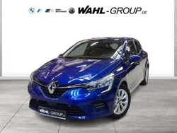 Blau Gebraucht 2020 Renault Clio V Experience Limousine | 13.440 € (Fairer Preis)