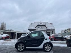 Schwarz Gebraucht 2018 Smart ForTwo Cabrio Passion Cabrio | 12.990 € (Superpreis)