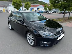 Schwarz Gebraucht 2015 Seat Leon ST FR Kombi | 12.800 € (Fairer Preis)
