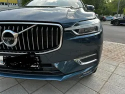 Blau Gebraucht 2019 Volvo XC60 Inscription SUV | 33.999 € (Etwas zu teuer)
