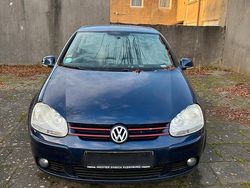 Blau Gebraucht 2007 VW Golf V Kleinwagen | 2.999 €
