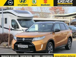 Sphere/ dach cosmic black pear Gebraucht 2025 Suzuki Vitara Comfort SUV | 22.980 € (Fairer Preis)