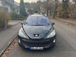 Grau Gebraucht 2011 Peugeot 308 Family Kombi | 3.250 € (Fairer Preis)