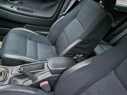 Silber Gebraucht 2001 Volvo V40 Kombi | 1.400 € (Teuer)