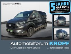 Grau Gebraucht 2025 Ford Tourneo Titanium Van / Kleinbus | 45.201 € (Fairer Preis)