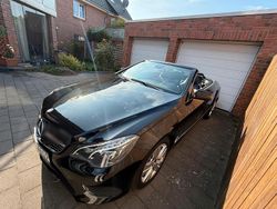 Schwarz Gebraucht 2013 Mercedes E250 Cabrio | 17.500 €