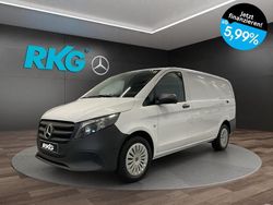Weiß Gebraucht 2024 Mercedes Vito Van / Kleinbus | 33.308 € (Fairer Preis)