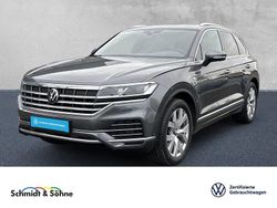 Siliziumgrau (metallic) Gebraucht 2022 VW Touareg Elegance SUV | 51.891 € (Etwas zu teuer)