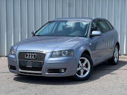 Akoyasilber metallic Gebraucht 2006 Audi A3 Attraction Limousine | 5.690 € (Fairer Preis)
