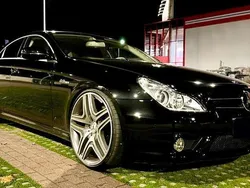 Schwarz Gebraucht 2009 Mercedes CLS63 AMG AMG Limousine | 34.950 €