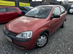 Rot Gebraucht 2002 Opel Corsa Eco Limousine | 2.990 € (Teuer)