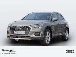 Chronosgrau metallic Gebraucht 2024 Audi Q3 Advanced SUV | 39.390 € (Guter Preis)