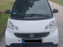 Weiß Gebraucht 2012 Smart ForTwo Coupé Coupé | 3.800 € (Guter Preis)
