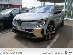 Grau Gebraucht 2022 Renault Mégane Iconic Limousine | 26.550 € (Superpreis)