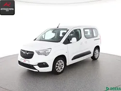 Weiß Gebraucht 2021 Opel Combo Life Edition Van / Kleinbus | 18.880 € (Fairer Preis)