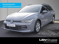 Mondsteingrau Gebraucht 2025 VW Golf VIII Kombi | 24.680 € (Guter Preis)
