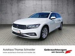 Weiß Gebraucht 2021 VW Passat Business Kombi | 20.980 € (Guter Preis)