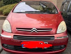 Rot Gebraucht 2006 Citroën Xsara Picasso Van / Kleinbus | 1.750 €