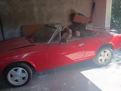 Rot Gebraucht 1983 Fiat 124 Spider Cabrio | 7.999 €